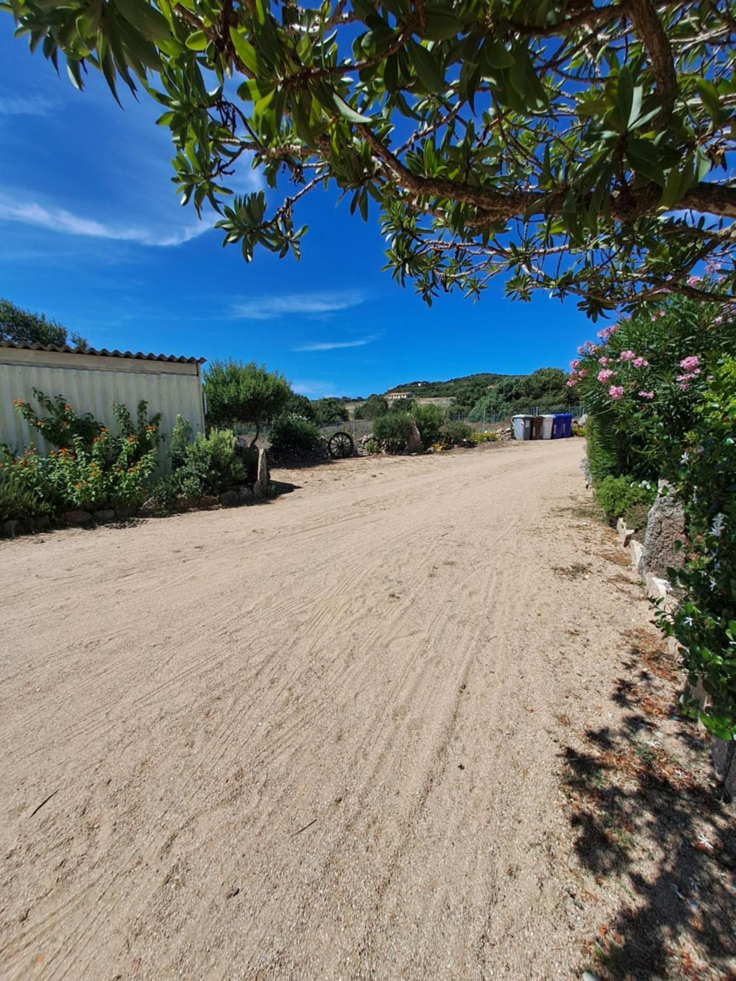 B&B Li Salcuneddi Aglientu Exterior photo